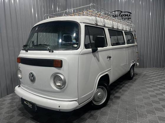 VOLKSWAGEN KOMBI 1.6 MI STD 8V GASOLINA 3P MANUAL VOLKSWAGEN KOMBI 1.6 MI STD 8V GASOLINA 3P MANUAL